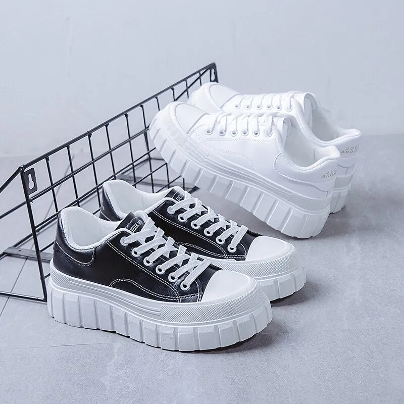 Autumn Women Casual Shoes White Flat Platform Shoes Women Thick Bottom Shoes Outdoor Breathable Lace-Up Female Sneakers