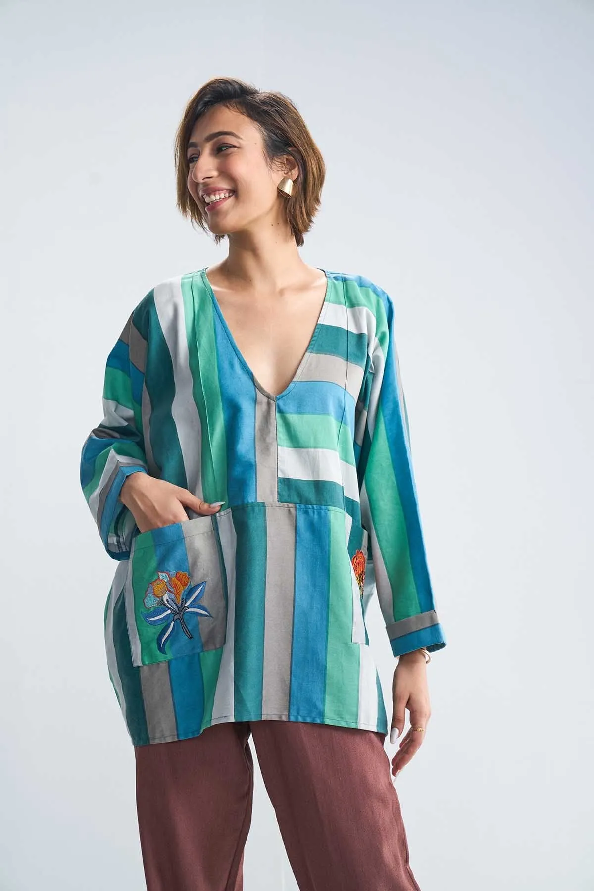 Caivu Tunic Top (Good Green)