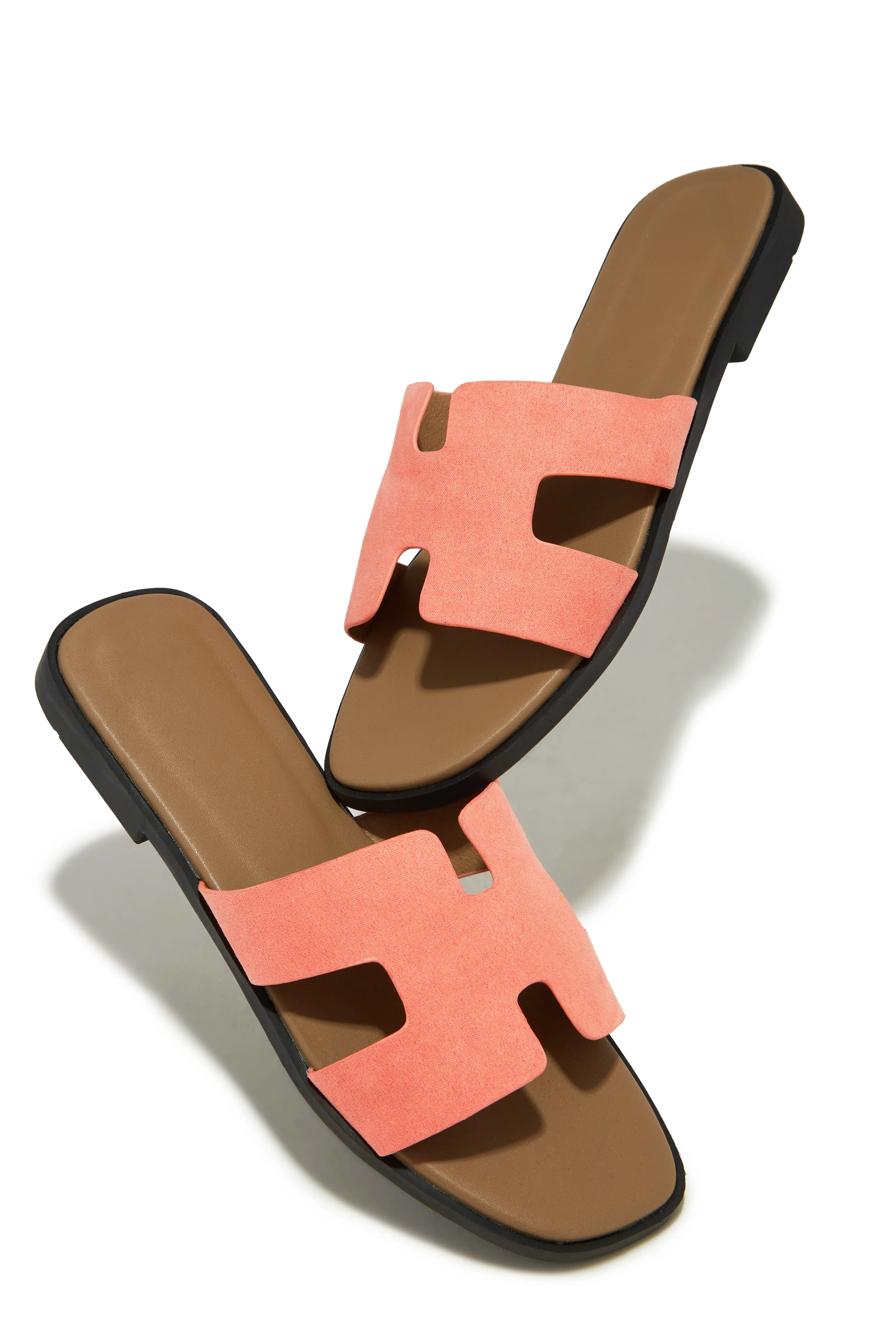 Lucy Slip On Sandals - Coral