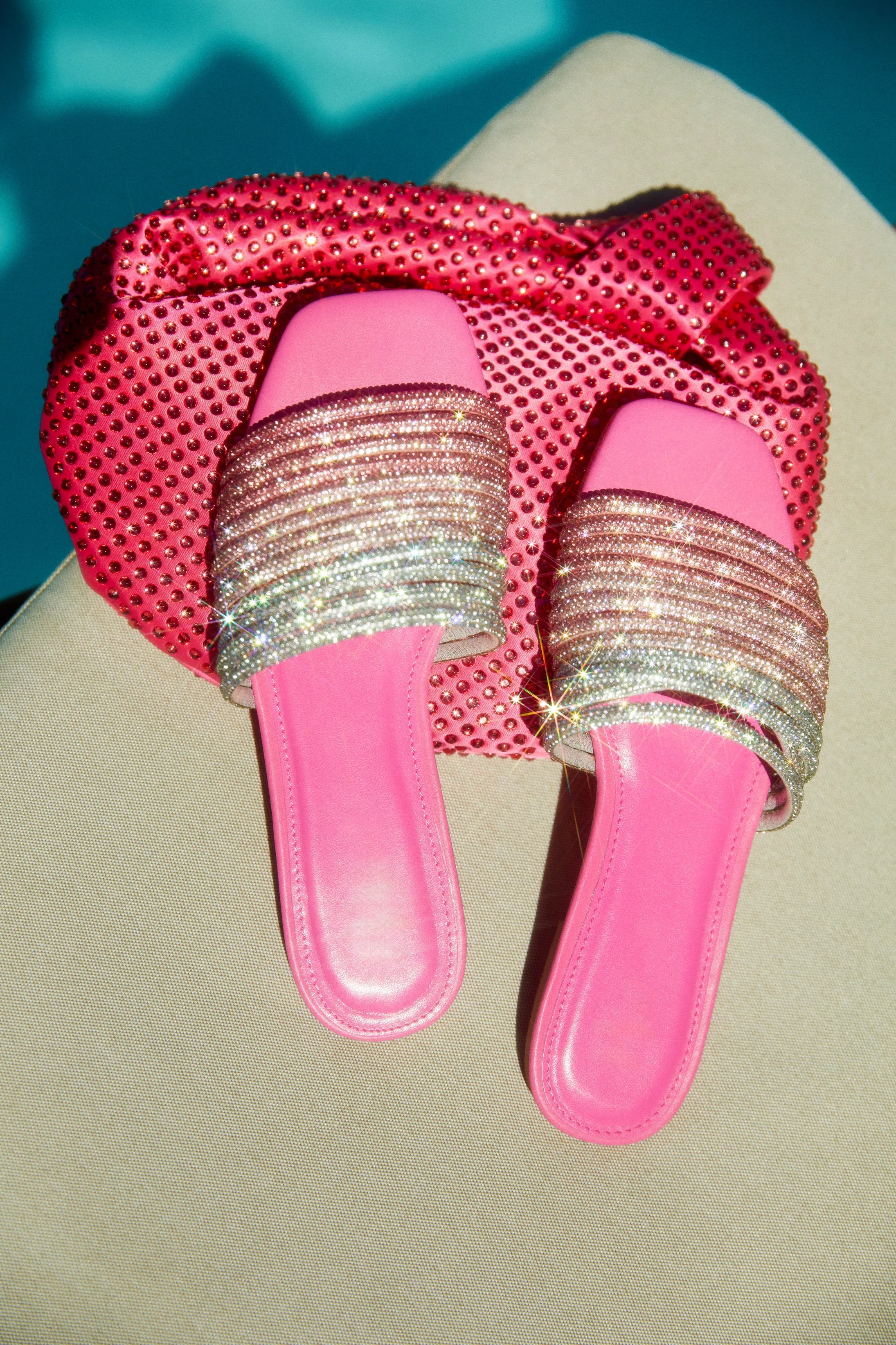 Luxe Resort Wear Embellished Slip On Sandals - Pink