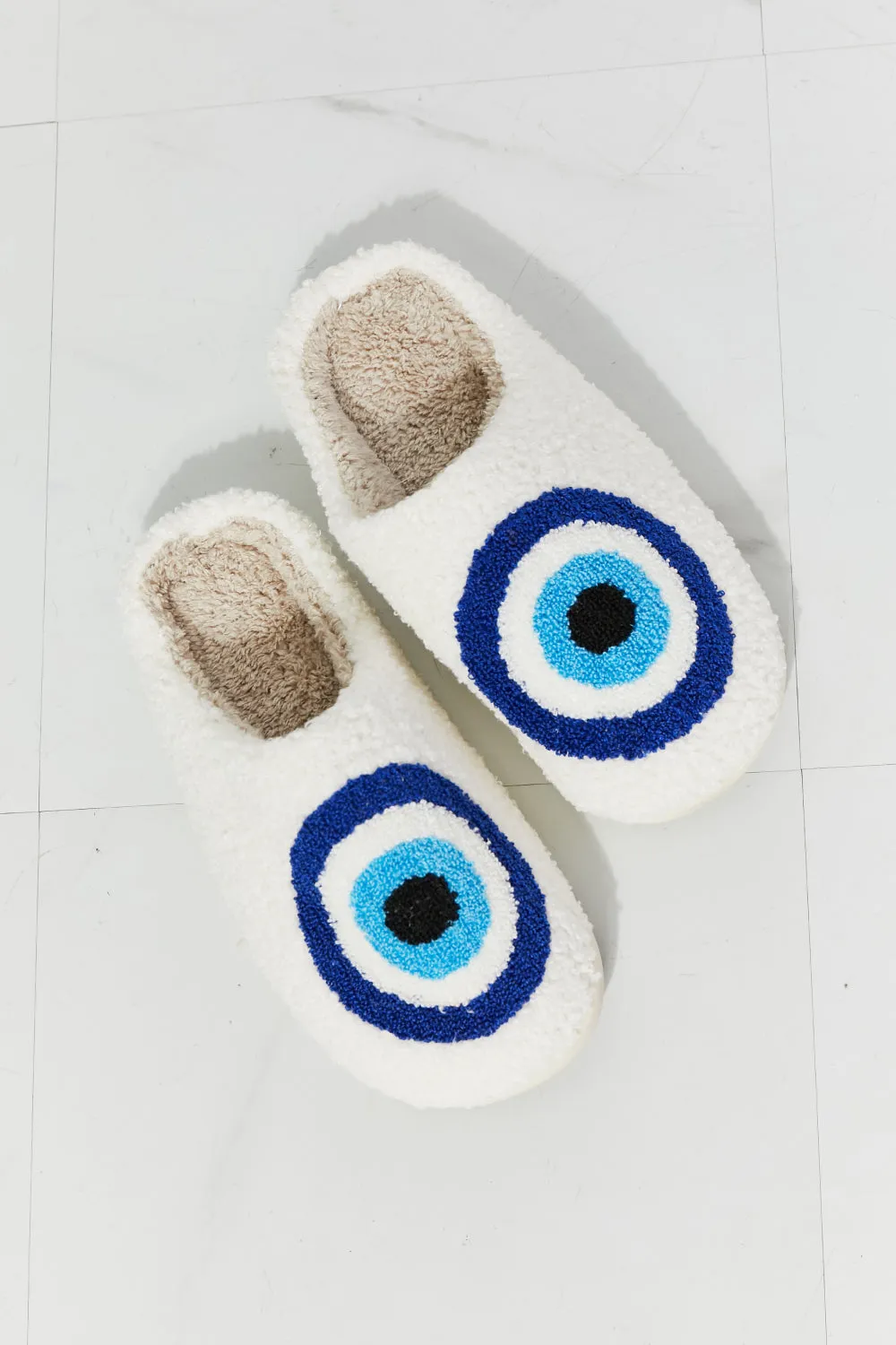 MMShoes Eye Plush Slipper